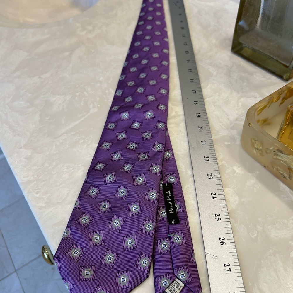 Alfred Dinner London Luxurious Purple Geometric Men's Silk Tie, Made in Italy - Picture 12 of 13